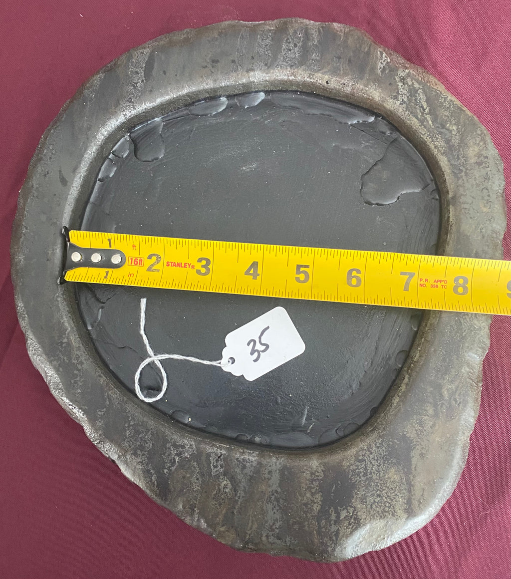 Medium Base
